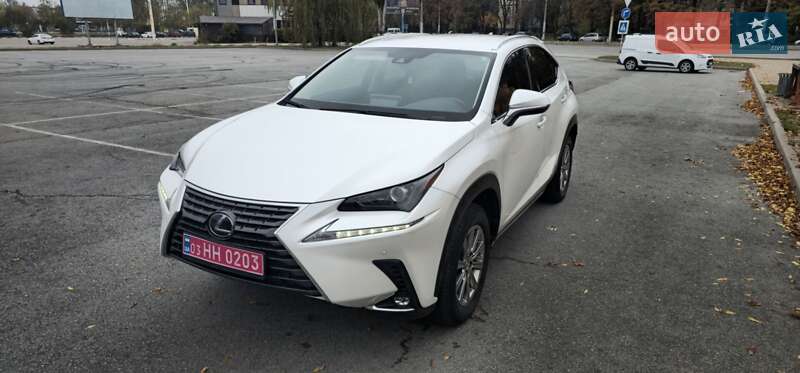 Позашляховик / Кросовер Lexus NX 2020 в Києві