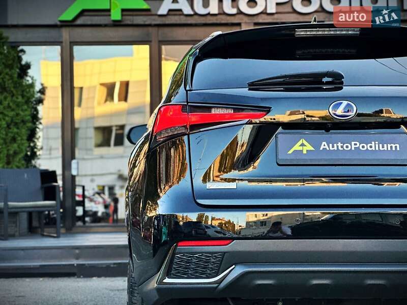 Внедорожник / Кроссовер Lexus NX 2020 в Киеве