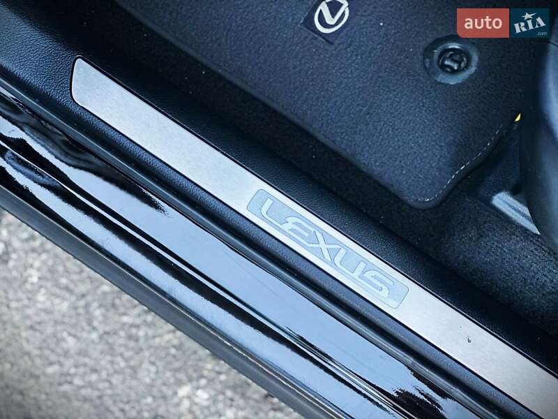 Внедорожник / Кроссовер Lexus NX 2020 в Киеве