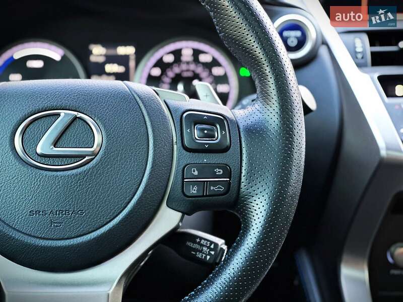 Внедорожник / Кроссовер Lexus NX 2020 в Киеве