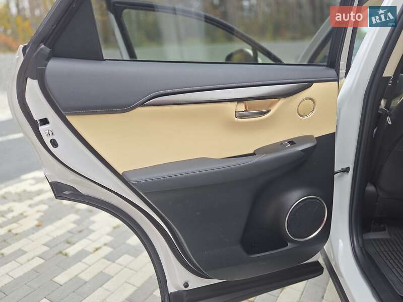 Внедорожник / Кроссовер Lexus NX 2020 в Львове