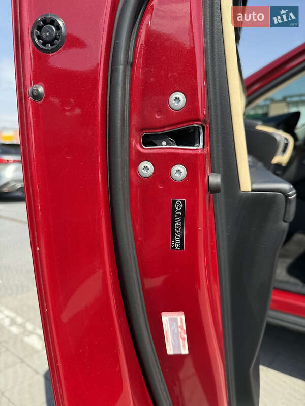 Позашляховик / Кросовер Lexus NX 2014 в Львові фото 10 Позашляховик / Кросовер Lexus NX 2014 в Львові