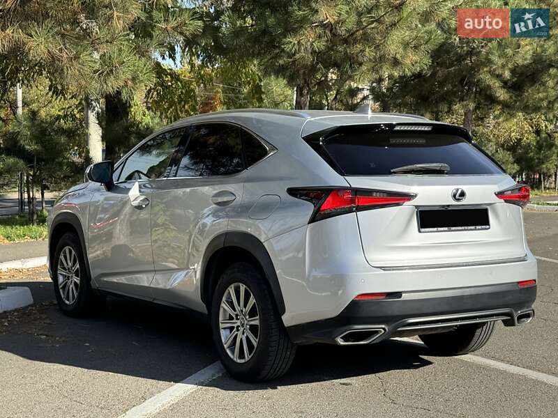 Позашляховик / Кросовер Lexus NX 2018 в Одесі фото 8 Позашляховик / Кросовер Lexus NX 2018 в Одесі