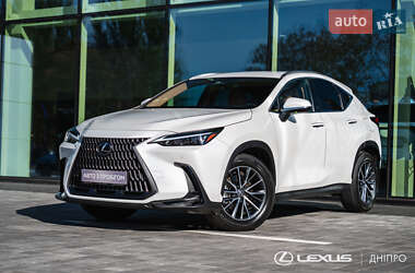 Позашляховик / Кросовер Lexus NX 2024 в Дніпрі