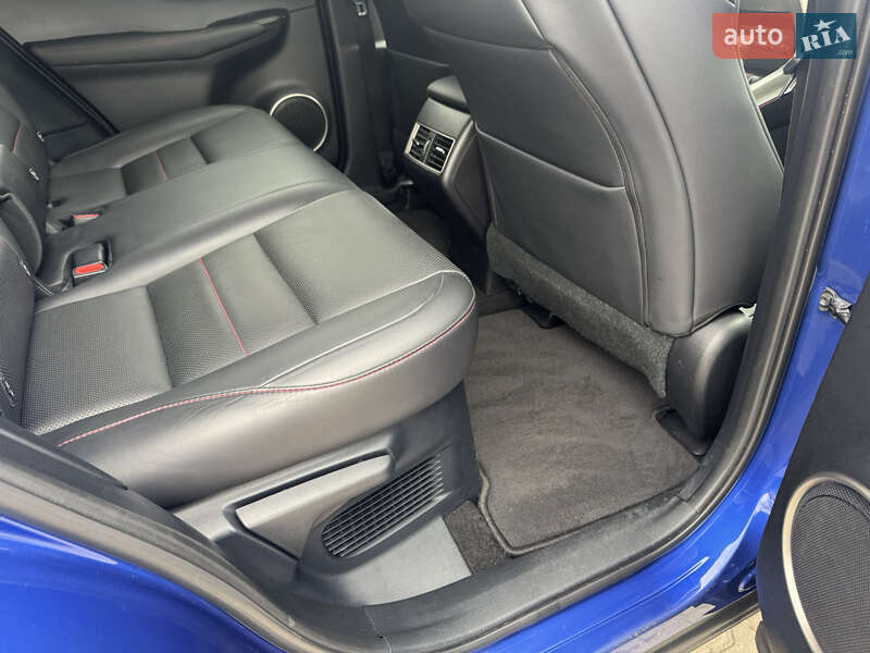 Внедорожник / Кроссовер Lexus NX 2016 в Киеве