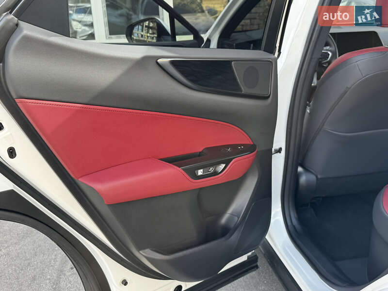 Внедорожник / Кроссовер Lexus NX 2024 в Киеве