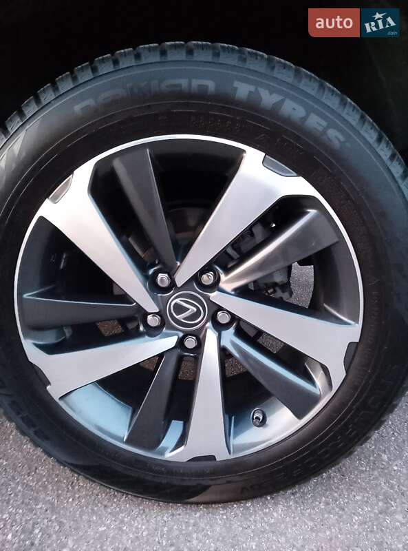 Внедорожник / Кроссовер Lexus NX 2019 в Киеве