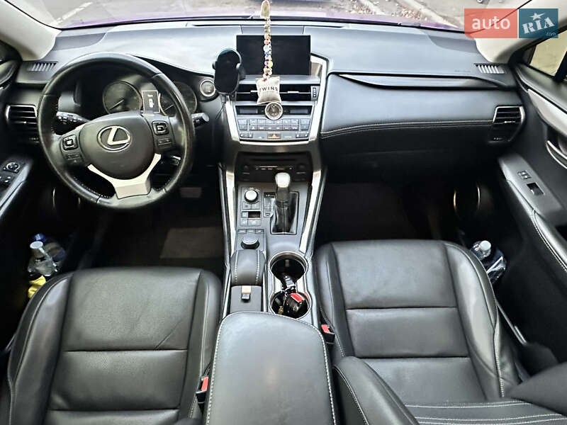 Внедорожник / Кроссовер Lexus NX 2015 в Киеве