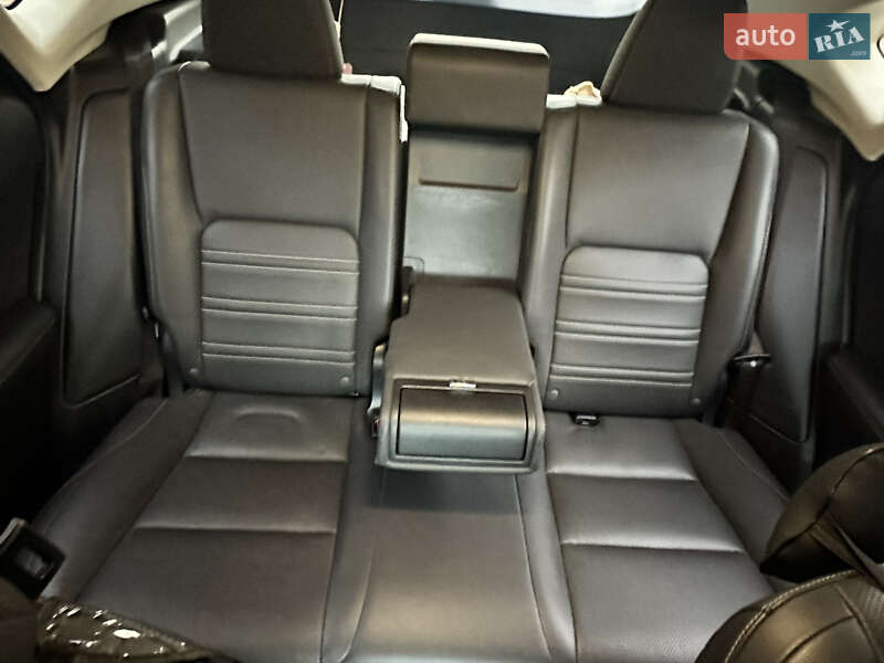 Внедорожник / Кроссовер Lexus NX 2015 в Киеве