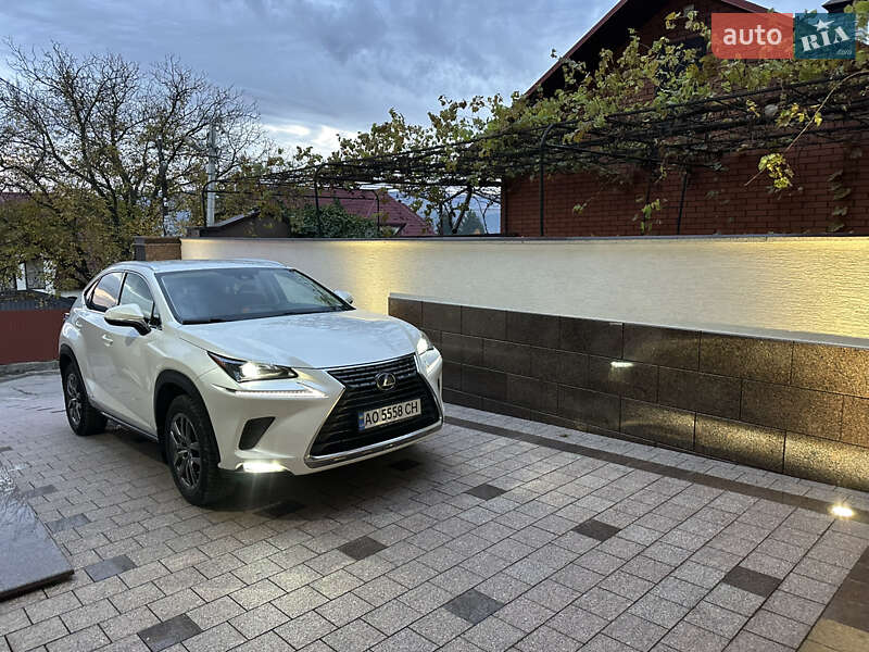Позашляховик / Кросовер Lexus NX 2021 в Тячеві фото Позашляховик / Кросовер Lexus NX 2021 в Тячеві