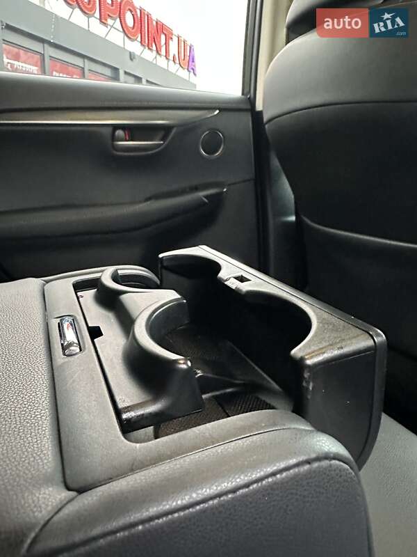 Позашляховик / Кросовер Lexus NX 2015 в Білогородці фото 26 Позашляховик / Кросовер Lexus NX 2015 в Білогородці