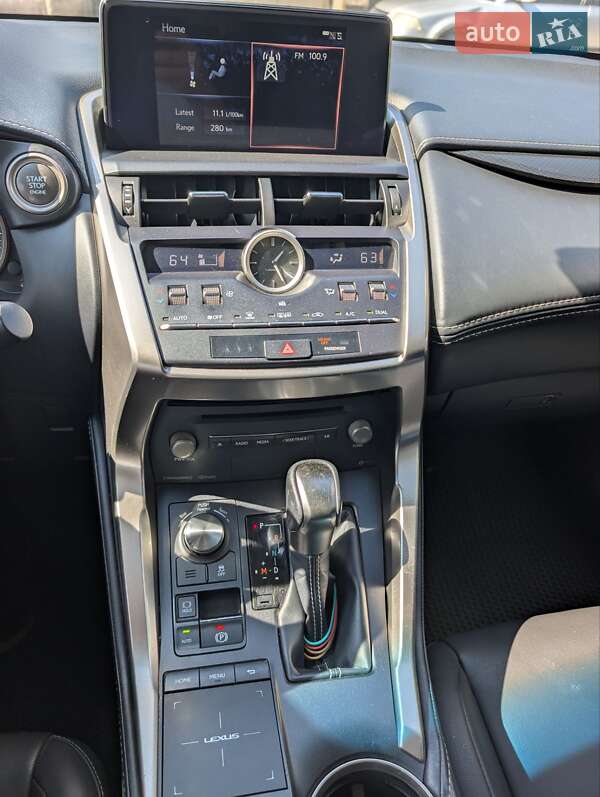 Внедорожник / Кроссовер Lexus NX 2018 в Ивано-Франковске