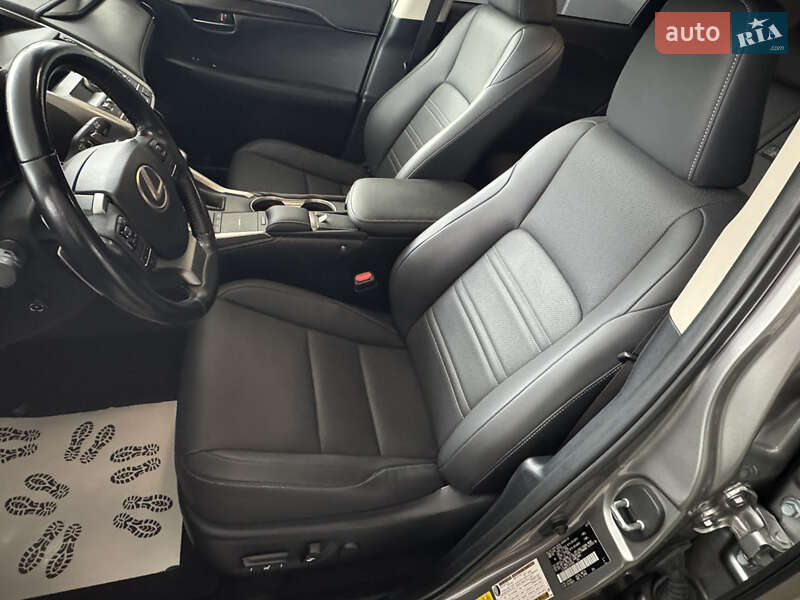 Позашляховик / Кросовер Lexus NX 2019 в Чернігові