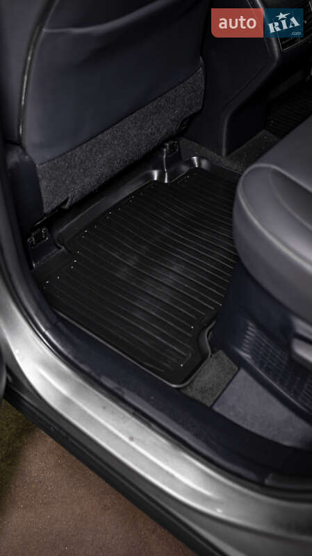 Позашляховик / Кросовер Lexus NX 2020 в Чернівцях