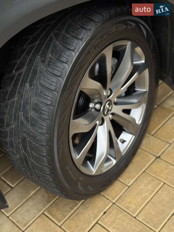 Позашляховик / Кросовер Lexus NX 2015 в Одесі