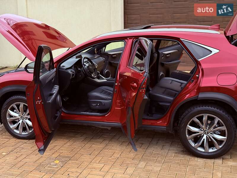 Позашляховик / Кросовер Lexus NX 2015 в Одесі