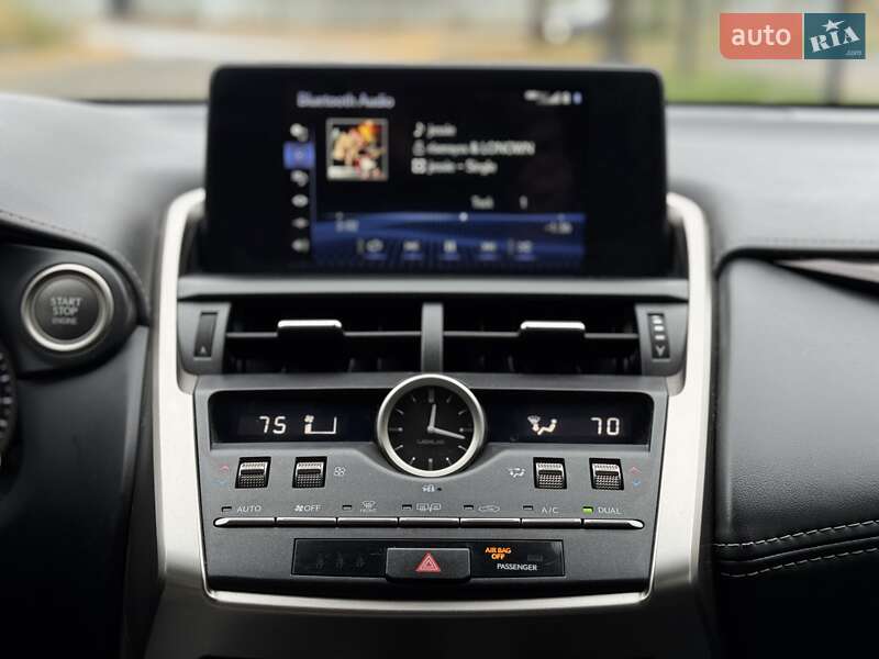 Позашляховик / Кросовер Lexus NX 2019 в Дніпрі