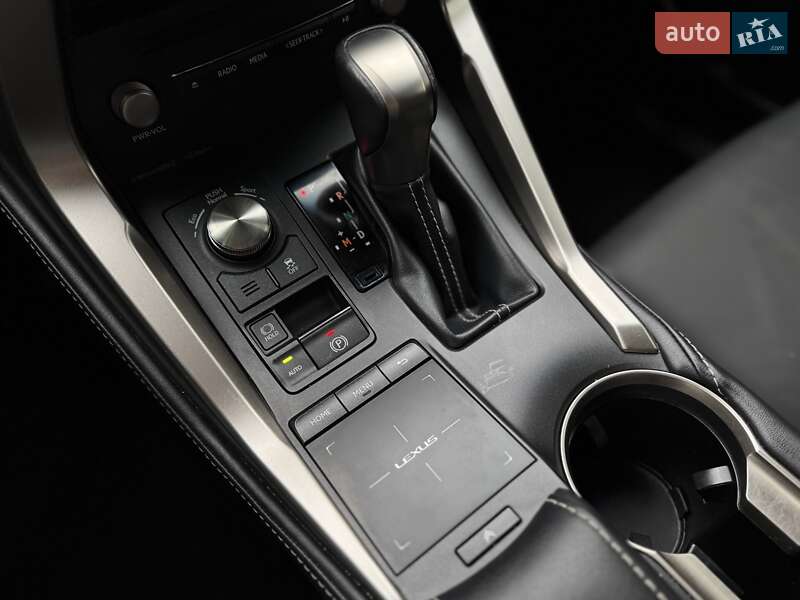 Позашляховик / Кросовер Lexus NX 2019 в Дніпрі