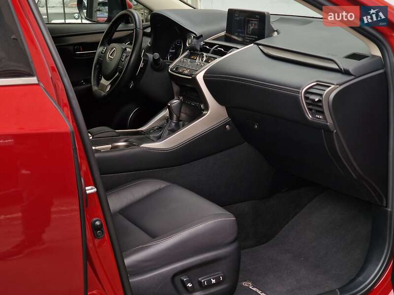 Позашляховик / Кросовер Lexus NX 2018 в Одесі