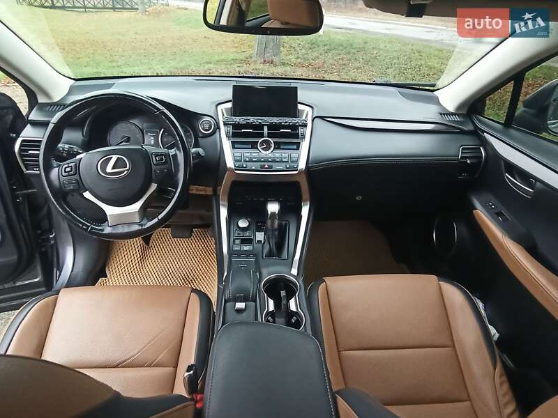 Позашляховик / Кросовер Lexus NX 2015 в Білій Церкві