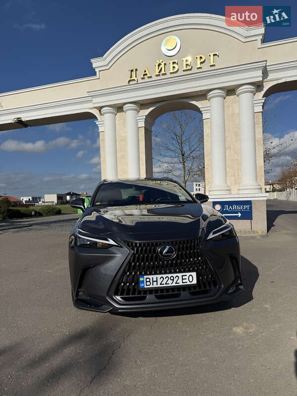 Внедорожник / Кроссовер Lexus NX 2022 в Одессе