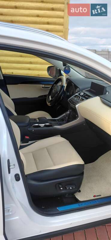 Позашляховик / Кросовер Lexus NX 2021 в Кривому Розі