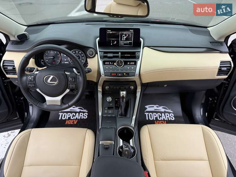 Позашляховик / Кросовер Lexus NX 2018 в Києві