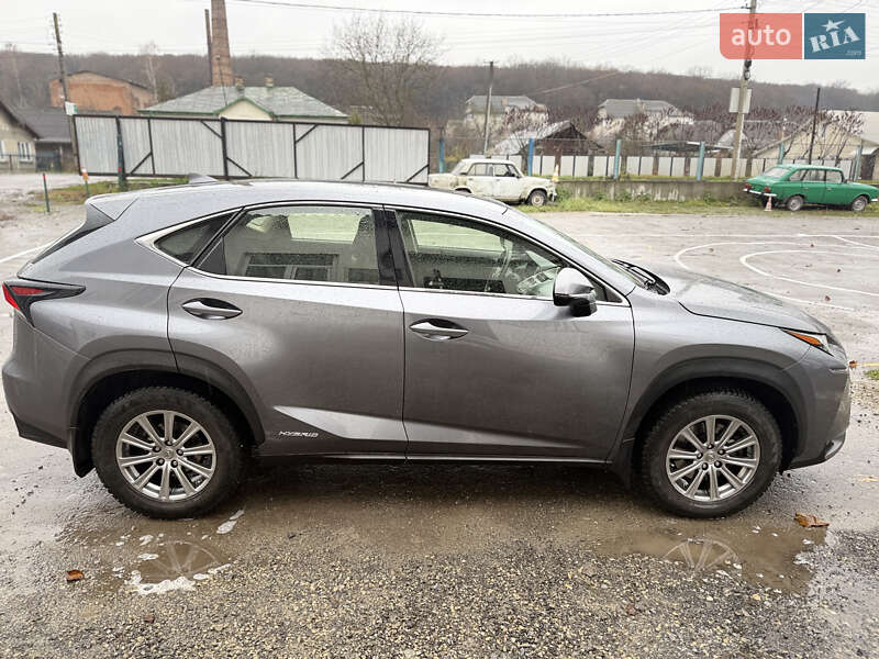 Внедорожник / Кроссовер Lexus NX 2016 в Тернополе фото 10 Внедорожник / Кроссовер Lexus NX 2016 в Тернополе