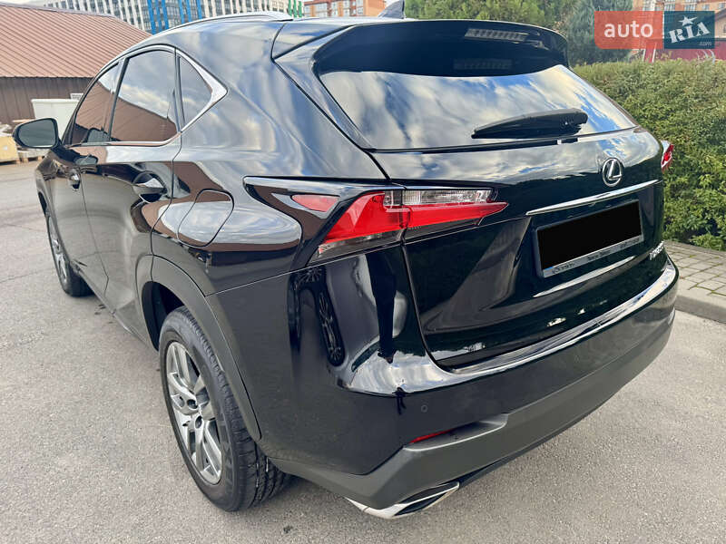 Внедорожник / Кроссовер Lexus NX 2016 в Днепре