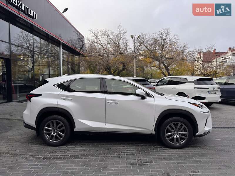 Внедорожник / Кроссовер Lexus NX 2018 в Одессе