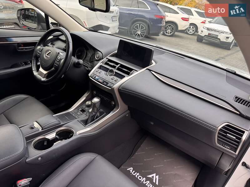 Внедорожник / Кроссовер Lexus NX 2018 в Одессе