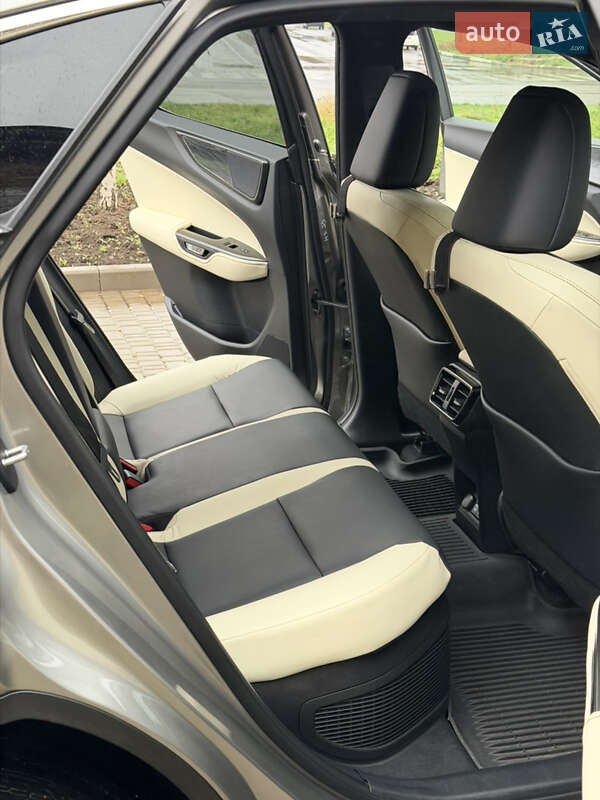 Позашляховик / Кросовер Lexus NX 2024 в Одесі