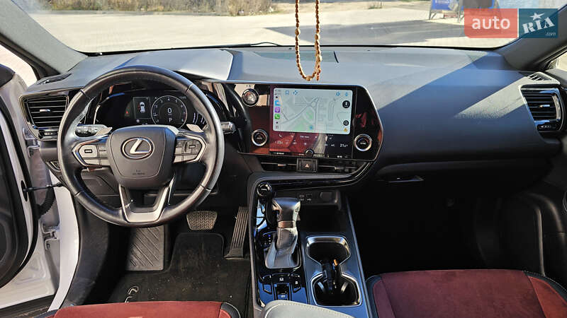 Позашляховик / Кросовер Lexus NX 2022 в Тернополі