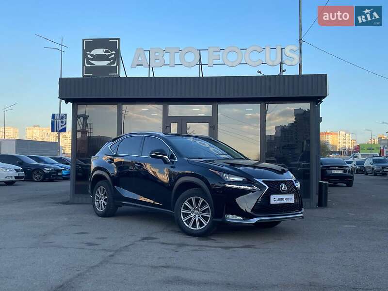 Позашляховик / Кросовер Lexus NX 2016 в Києві