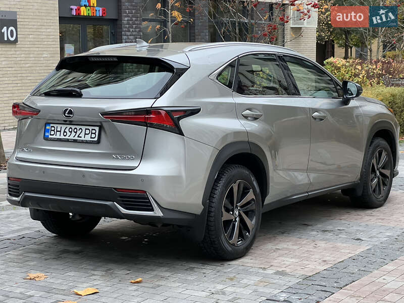 Позашляховик / Кросовер Lexus NX 2021 в Києві