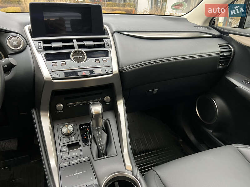 Позашляховик / Кросовер Lexus NX 2021 в Києві