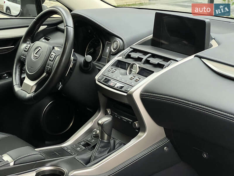 Позашляховик / Кросовер Lexus NX 2021 в Києві