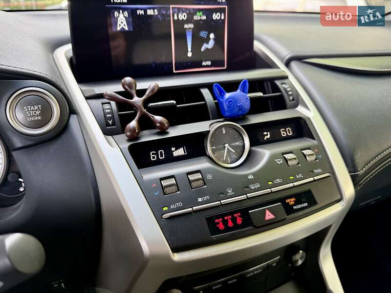 Внедорожник / Кроссовер Lexus NX 2021 в Днепре