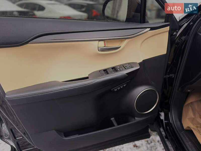 Позашляховик / Кросовер Lexus NX 2015 в Самборі фото 10 Позашляховик / Кросовер Lexus NX 2015 в Самборі