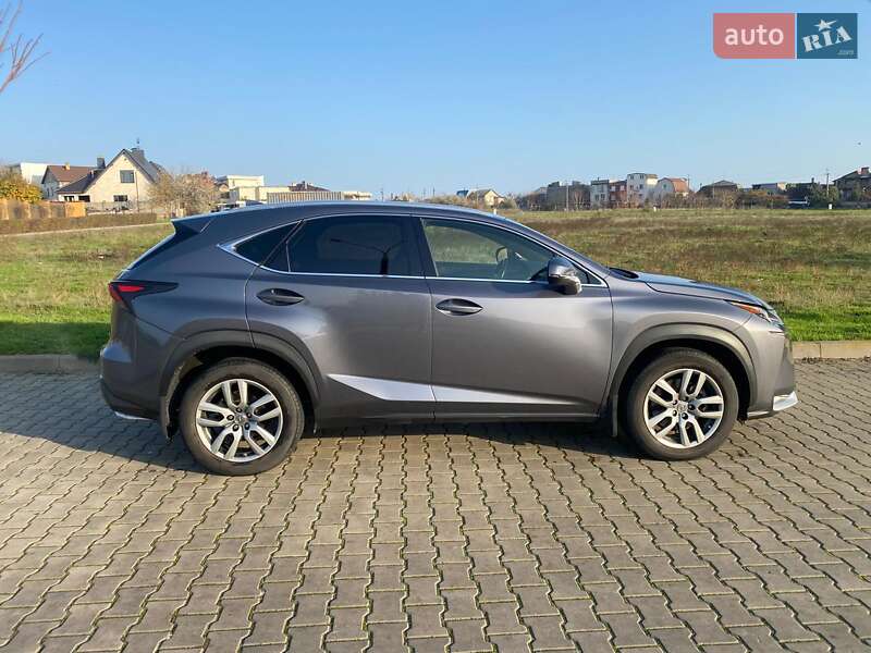 Внедорожник / Кроссовер Lexus NX 2015 в Одессе