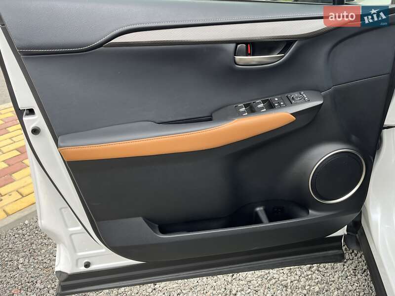 Внедорожник / Кроссовер Lexus NX 2019 в Киеве