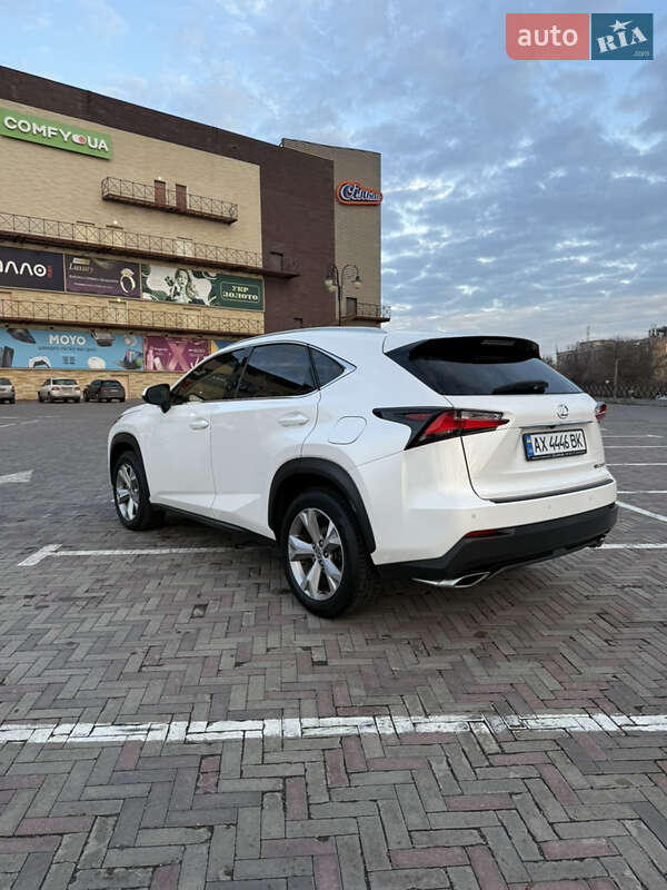 Внедорожник / Кроссовер Lexus NX 2017 в Харькове
