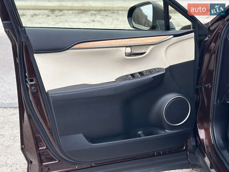 Внедорожник / Кроссовер Lexus NX 2019 в Днепре фото 15 Внедорожник / Кроссовер Lexus NX 2019 в Днепре