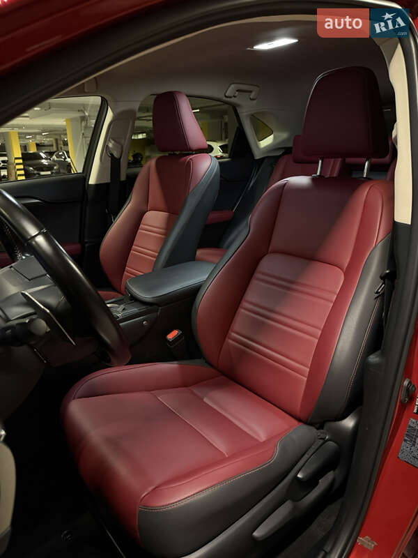 Позашляховик / Кросовер Lexus NX 2021 в Києві