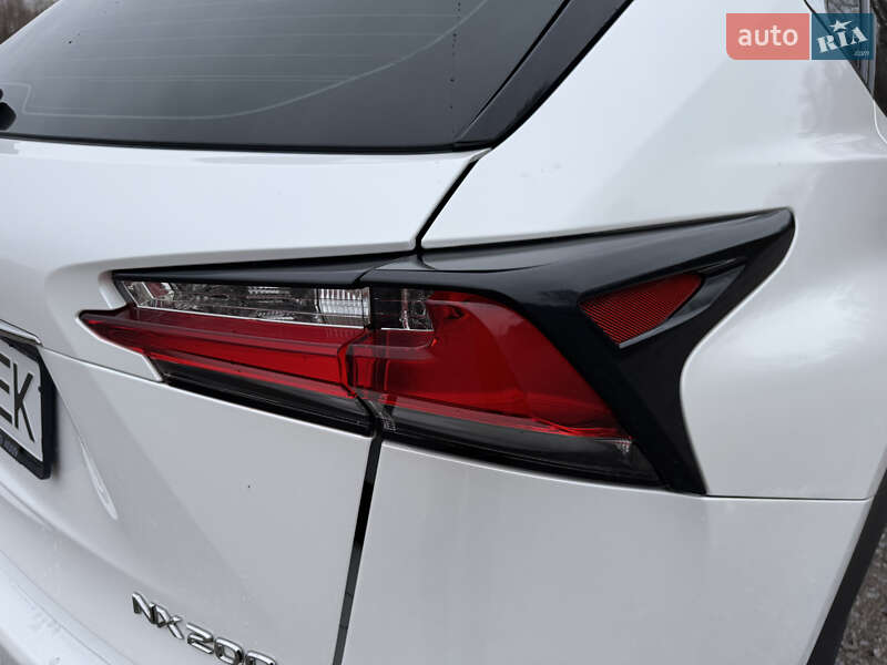 Внедорожник / Кроссовер Lexus NX 2015 в Киеве