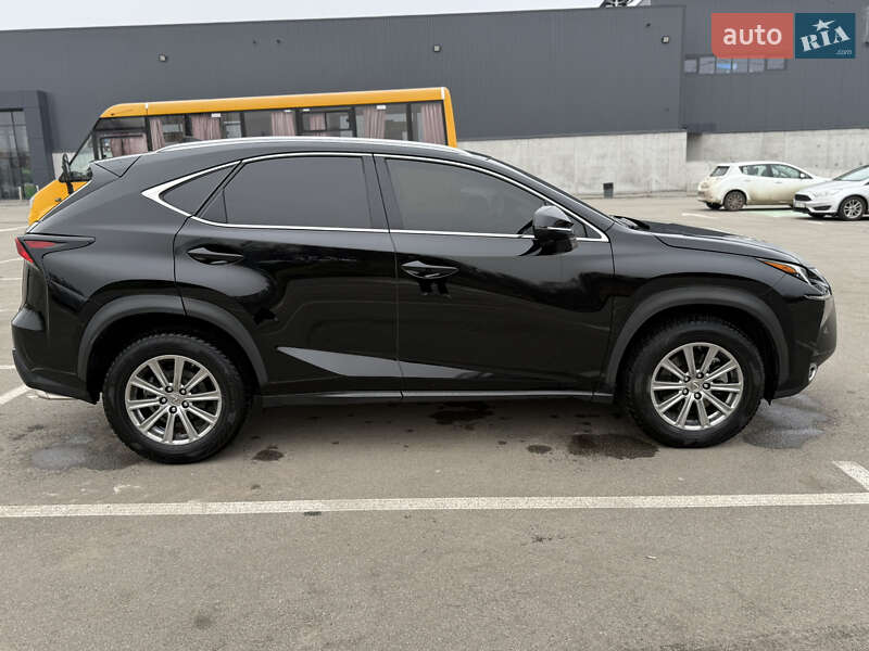 Внедорожник / Кроссовер Lexus NX 2017 в Киеве