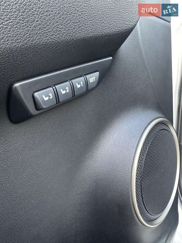 Внедорожник / Кроссовер Lexus NX 2017 в Белогородке фото 38 Внедорожник / Кроссовер Lexus NX 2017 в Белогородке