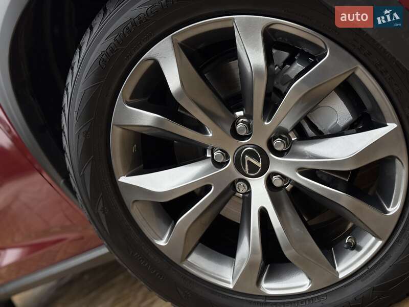 Внедорожник / Кроссовер Lexus NX 2015 в Одессе фото 11 Внедорожник / Кроссовер Lexus NX 2015 в Одессе