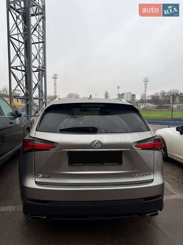 Внедорожник / Кроссовер Lexus NX 2016 в Одессе