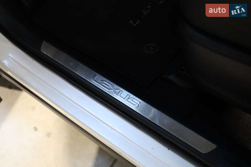 Внедорожник / Кроссовер Lexus NX 2016 в Луцке фото 11 Внедорожник / Кроссовер Lexus NX 2016 в Луцке